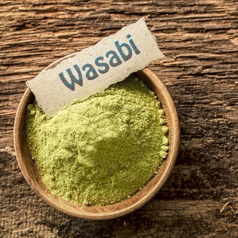Autentica polvere di wasabi giapponese, senza retrogusto bruciante, antibatterica e riduce l'odore di pesce per sushi e sashimi
