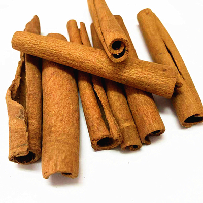 Durata di conservazione 12 mesi Spezie secche di cannella Spezie naturali di sapore piccante Erbe aromatiche