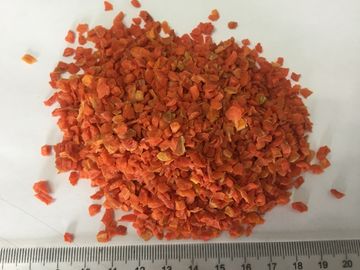 La verdura secca scheggia 3x3mm sani, carburatore basso disidratato dei chip dell'ortaggio a radici